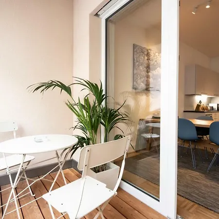 City-apartment Lendviertel - Private Parking Garage Apartman