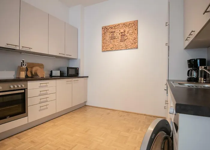 Apartamento City-apartment Lendviertel - Private Parking Garage *